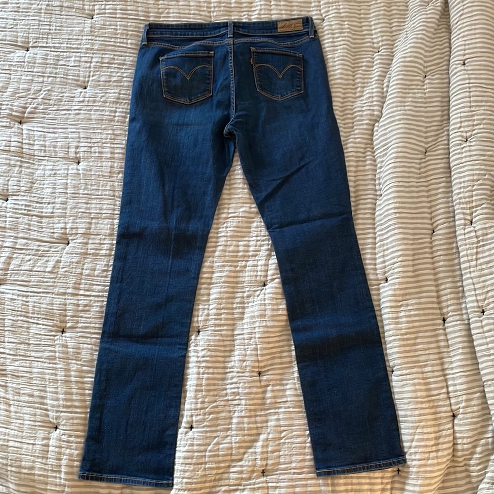 Womens Levi’s Jeans, size 12/31 - Picture 4 of 5